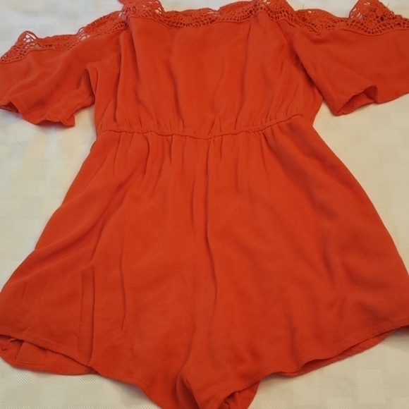 FLYING Tomato Off Shoulder Romper Orange Sm. GUC - Picture 3 of 8